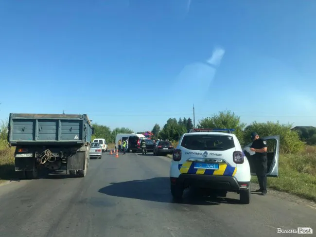 Аварія у Луцьку: постраждали четверо людей (фото)