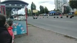 У Черкасах під час автопереганів авто збило глядача (відео)