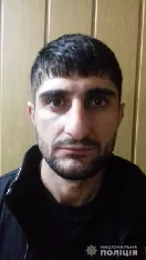 Крадіжка та угон: на Волині розшукують підозрюваного (фото)