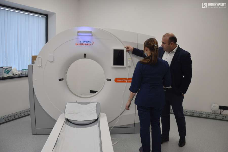 Якісно та надсучасно: у луцькому центрі «МРТ+» з’явився новий комп'ютерний томограф*