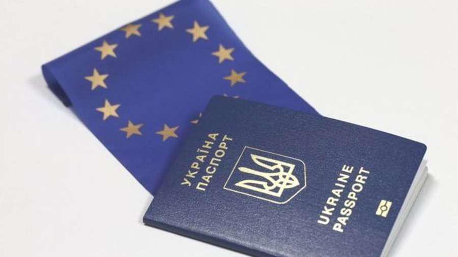 В Україні збираються узаконити подвійне громадянство: в чому небезпека