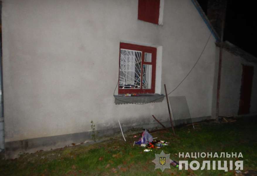 Заліз через вікно: у Луцькому районі «на гарячому» зловили 15-річного крадія (фото)