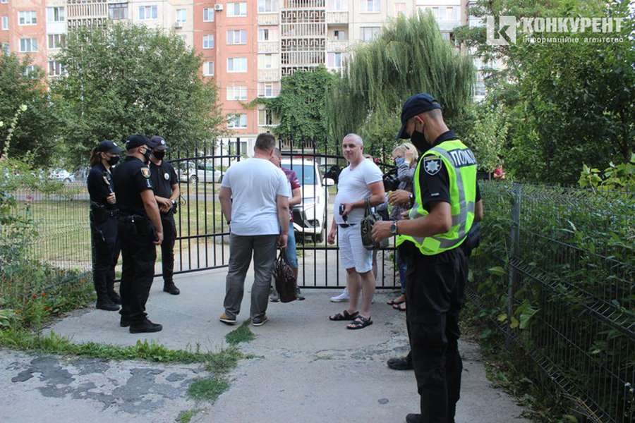 Сусідські війни по-луцьки: деталі скандалу в ОСББ на вулиці Кравчука