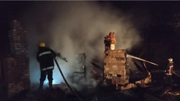 У Ковельському районі згорів дерев’яний будинок: загинули дві дитини (оновлено)