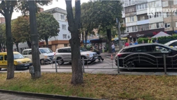 Проспект у Луцьку паралізувало через «поцілунок» двох авто (фото)