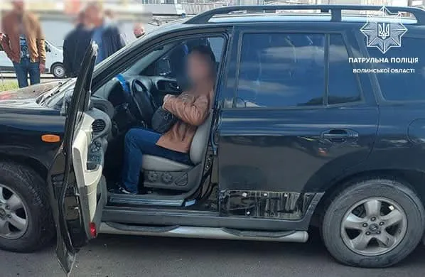 Водій був п'яний: деталі «групової» ДТП на автостанції у Луцьку (фото, відео)