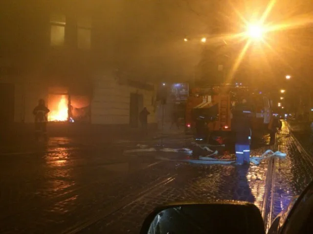 У Львові вночі підпалили три російські банки 