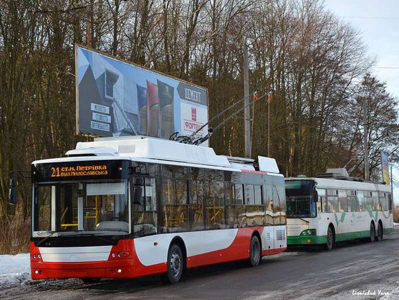 У Луцьку знову тестують тролейбуси (фото)