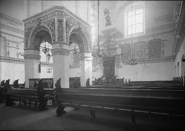 Луцька синагога: показали світлини кінця XIX – початку ХХ століття (фото)