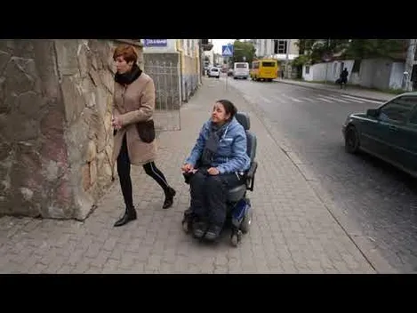 Галина Падалко пересіла в інвалідний візок (відео)