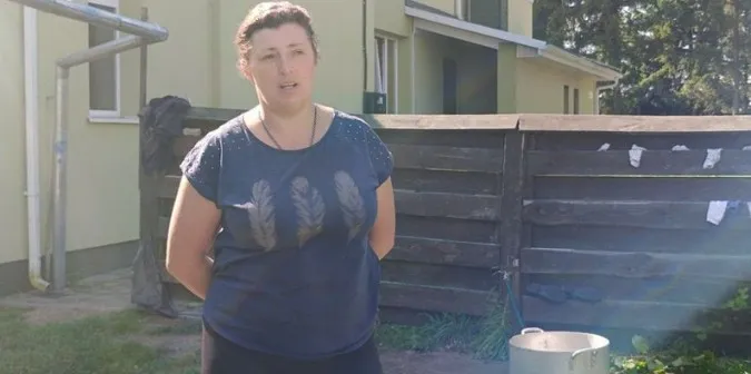 Двиготить земля: яке життя у мешканців прикордонного села (фото)
