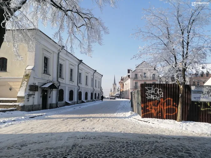 Казково: світлини Луцька, засипаного снігом