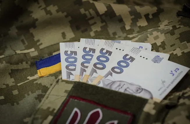 Луцьким військовим та їхнім сім'ям збільшили фінансову допомогу