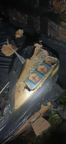 На Любомльщині «на гарячому» затримали двох контрабандистів з човном (фото)