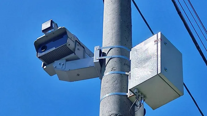 У Луцьку знову запрацювали камери автофіксації: адреси