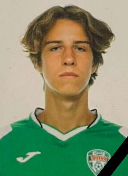 Вбивство у столичному фунікулері: загинув 16-річний футболіст