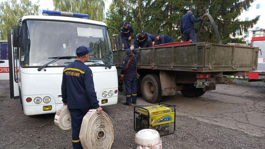Волинські рятувальники вирушили на допомогу в гірський регіон (фото)