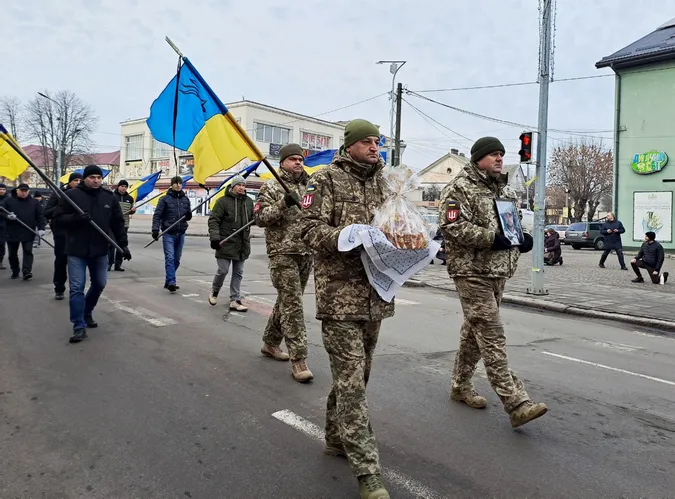 У Ковелі попрощалися із загиблим воїном Олександром Сусьом (фото)