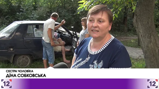 У Луцьку чоловік вже другий тиждень живе в розбитій «Таврії»