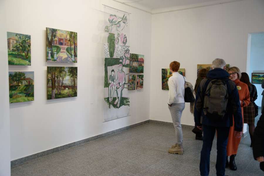 У Луцьку відкрилася виставка «Крила» Віри Конської та Людмили Салинської (фото)