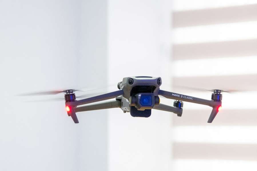 На Волині в закладах позашкілля вчитимуть керувати дронами (фото)