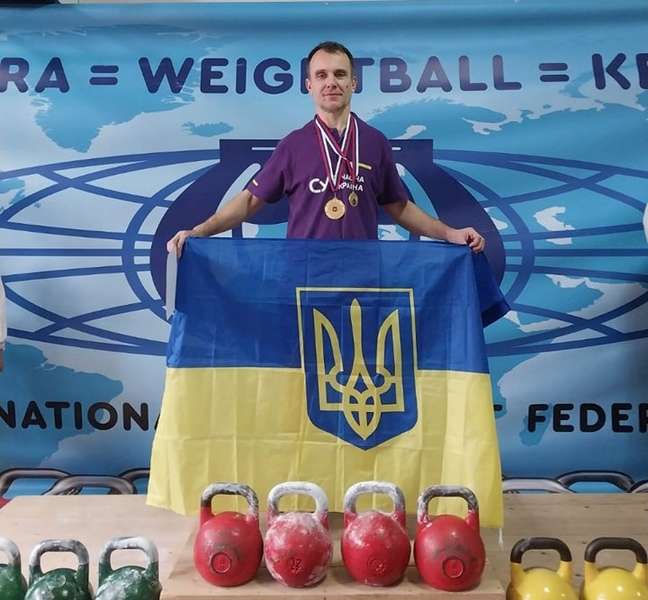 Волноваський гирьовик із Луцька встановив світовий рекорд у Сербії (фото)