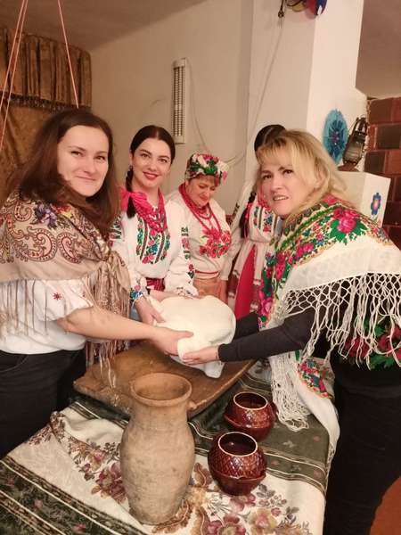 Андріївські вечорниці: в Підгайцівській громаді вшанували українські традиції (фото)