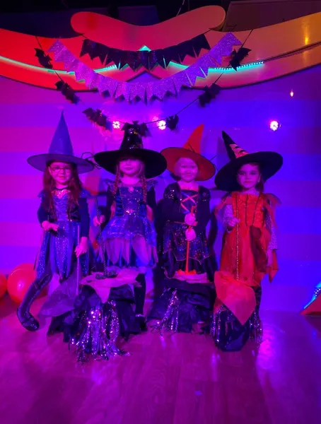 «Промінь» кличе дітей на Halloween party