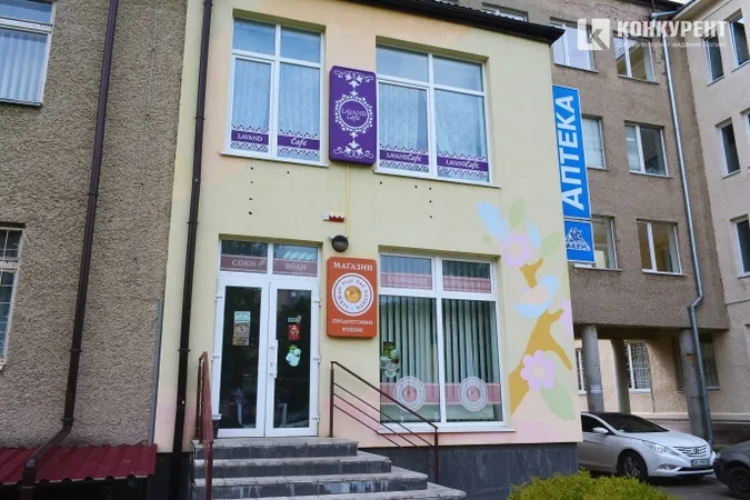 Хто торгує у медичних закладах Луцька (список)