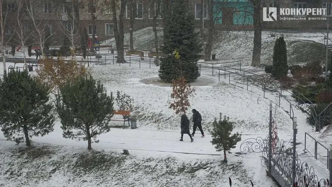 Хмарно з проясненням та місцями зі снігом: погода у Луцьку на середу, 29 листопада