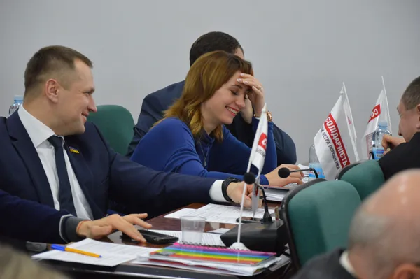 Важкі рішення луцьких депутатів, або Дводенний сесійний марафон. Репортаж