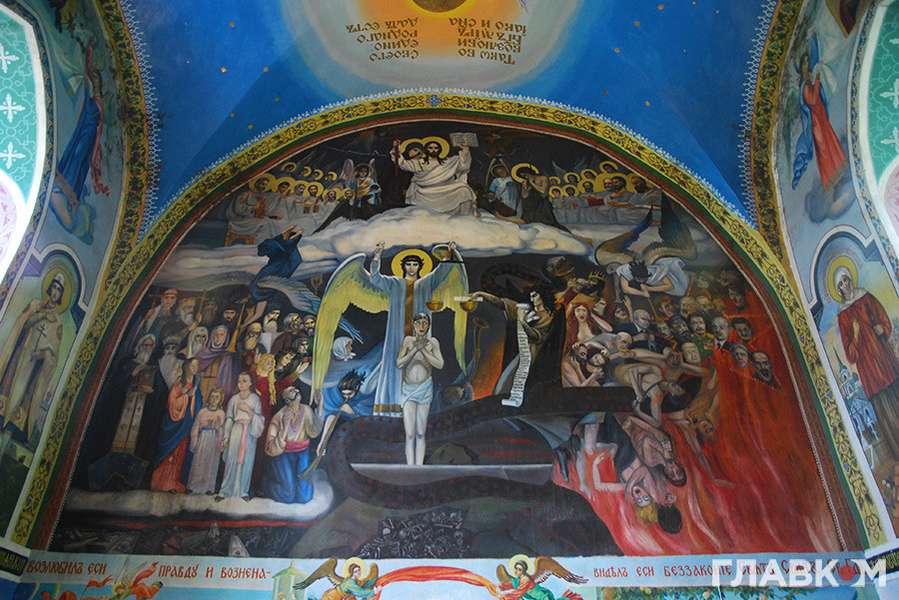 У храмі на Хмельниччині Путіна, Леніна і Сталіна зобразили у пеклі як грішників