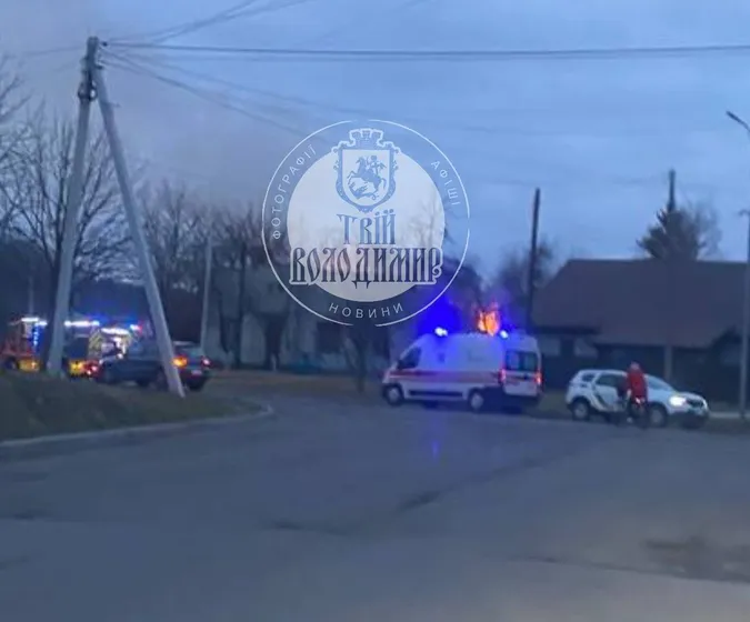 У Володимирі  – серйозна пожежа (фото)