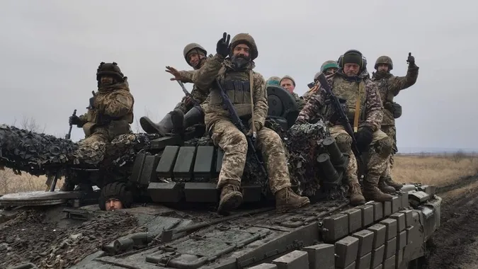 Близько 1 050 250 окупантів, 11 061 танків, 48 393 БпЛА: втрати ворога на 28 липня