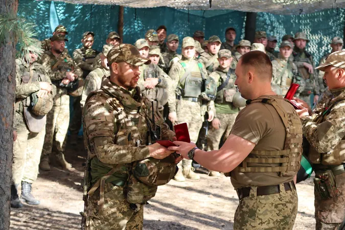 Воїни 100-ї бригади отримали святкові нагороди (фото)