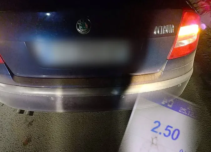 У різдвяний вечір у Луцьку зловили алкорекордсмена на колесах