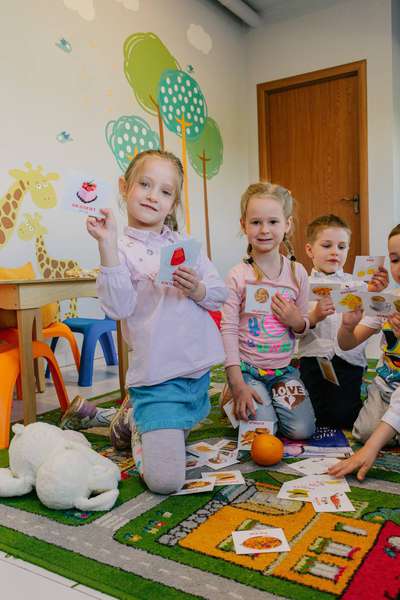 Мовна  школа MANDARIN у Луцьку відкриває набір студентів*