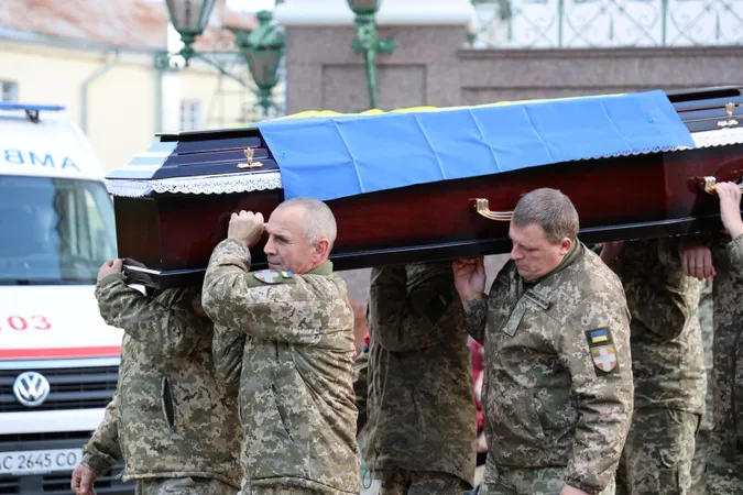У Луцьку попрощалися із загиблим на Донеччині В'ячеславом Горюновим (фото)