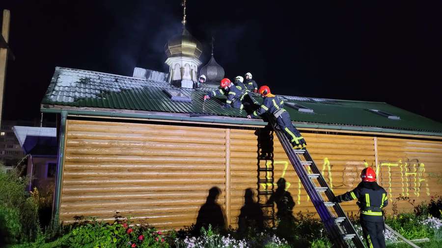 У Львові горить церква московського патріархату