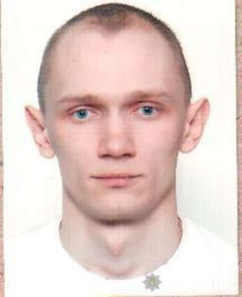 Поліція розшукує чоловіка з Нововолинська, засудженого за смертельну ДТП (фото)