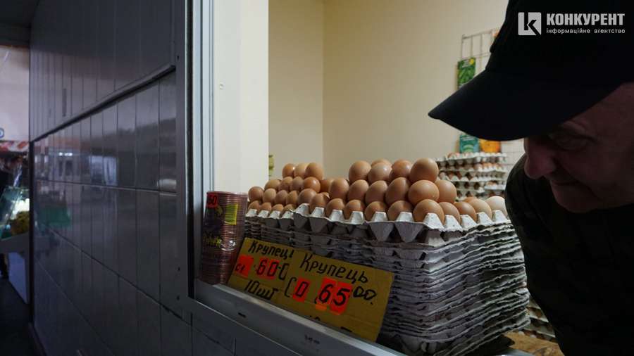 Точка продажу яєць на Старому ринку