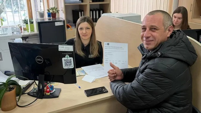 Як у Луцькому ЦНАПі зареєструвати термінали Starlink (відео)