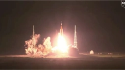 Запуск величезної ракети NASA призвів до пошкодження стартового майданчика (відео)