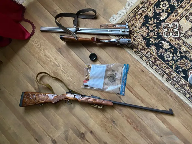 Вдома у волинянина знайшли дві рушниці і набої (фото)