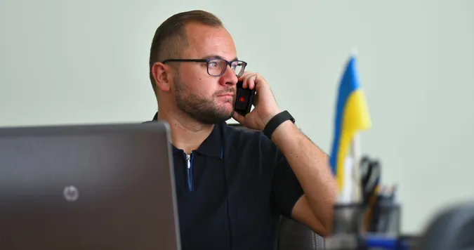 Поліщук похвалив чиновників, у яких раніше забрав премію