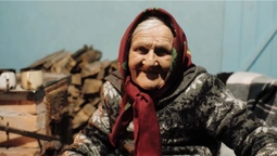 Луцькі волонтери  показали, як змінилося життя бабусі Ганни після їх допомоги (відео)