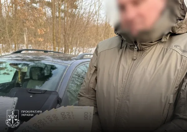 Хабарі за «тилову» службу: на Волині затримали військових за продаж посад у тилу (фото)