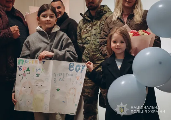 Встиг за 15 хвилин до появи сина: волинський воїн приїхав із передової на народження первістка (фото)