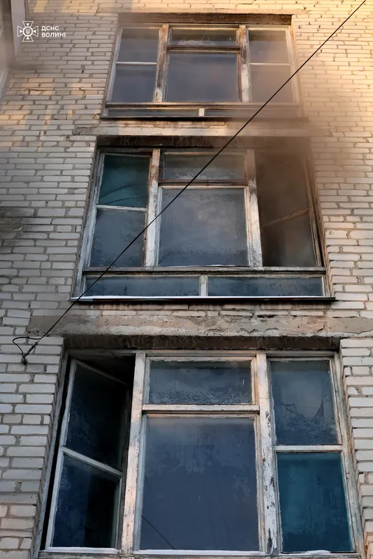 Серед Луцька палала квартира (фото)