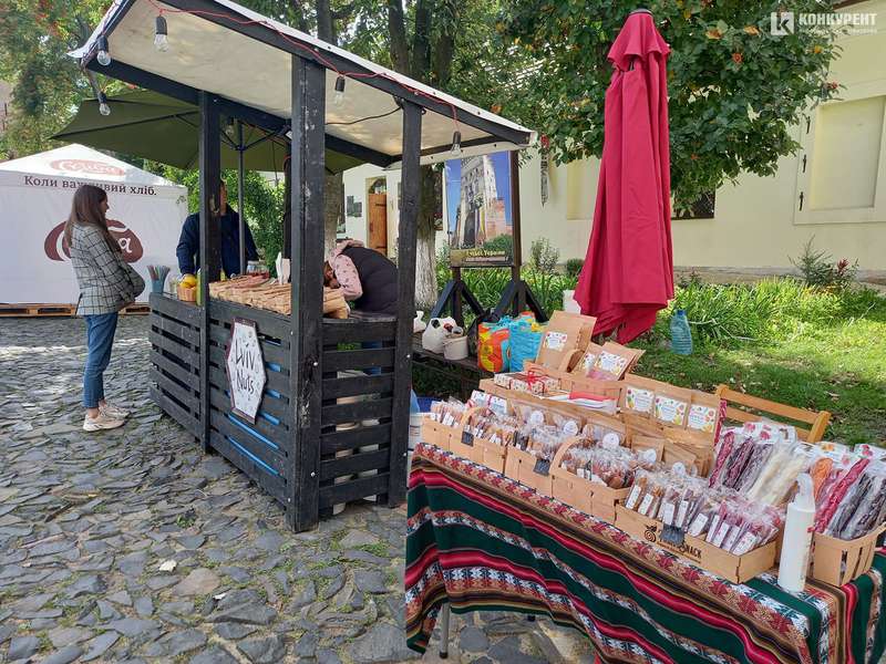 У Луцьку стартував фестиваль вуличної їжі Lutsk Food Fest  (фоторепортаж)